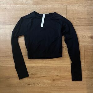 Black Long Sleeve Women's Athletic Top
